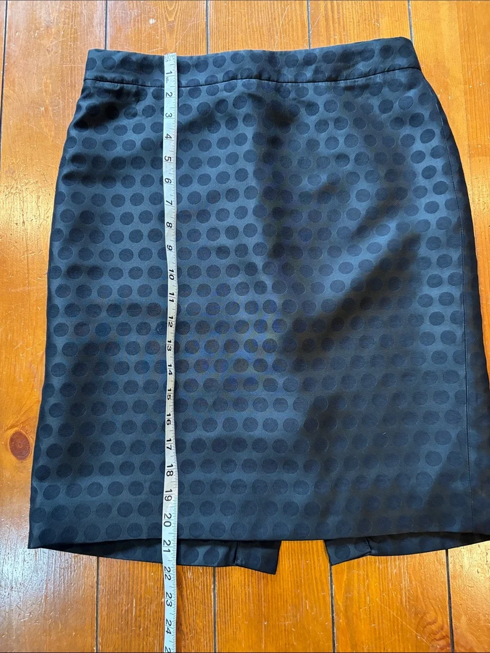 J. Crew Black On Black Polka Dot Pencil Skirt Size 2 EUC